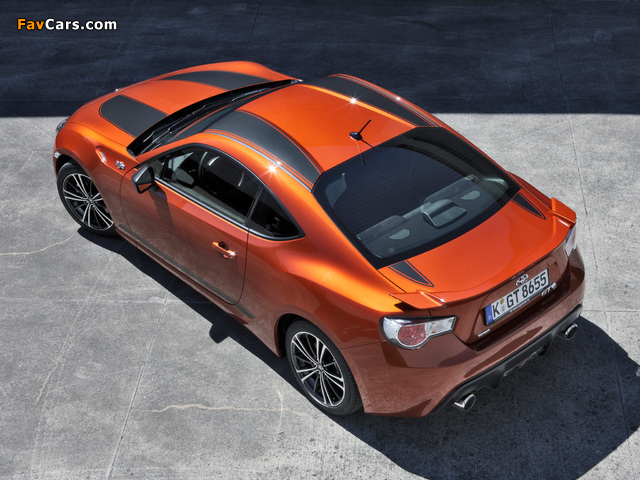 TRD Toyota GT 86 2012 wallpapers (640 x 480)
