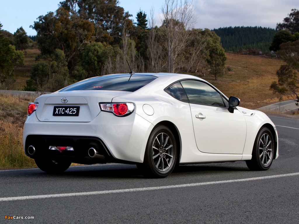 Toyota 86 GT AU-spec 2012 wallpapers (1024 x 768)