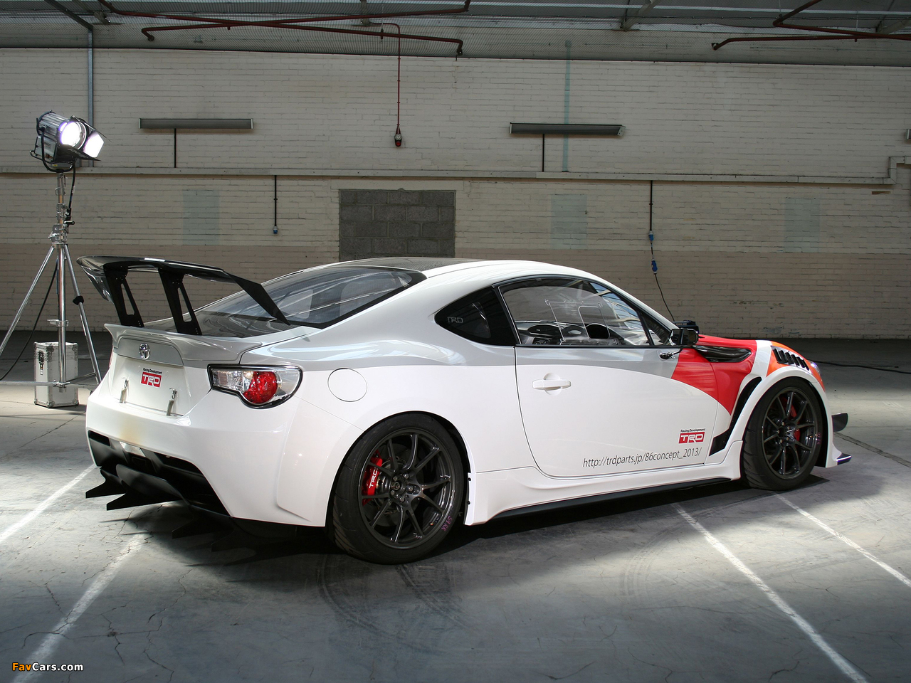 Toyota GT 86 TRD Griffon Concept 2013 images (1280 x 960)