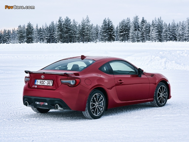 Toyota GT 86 Worldwide 2016 wallpapers (640 x 480)