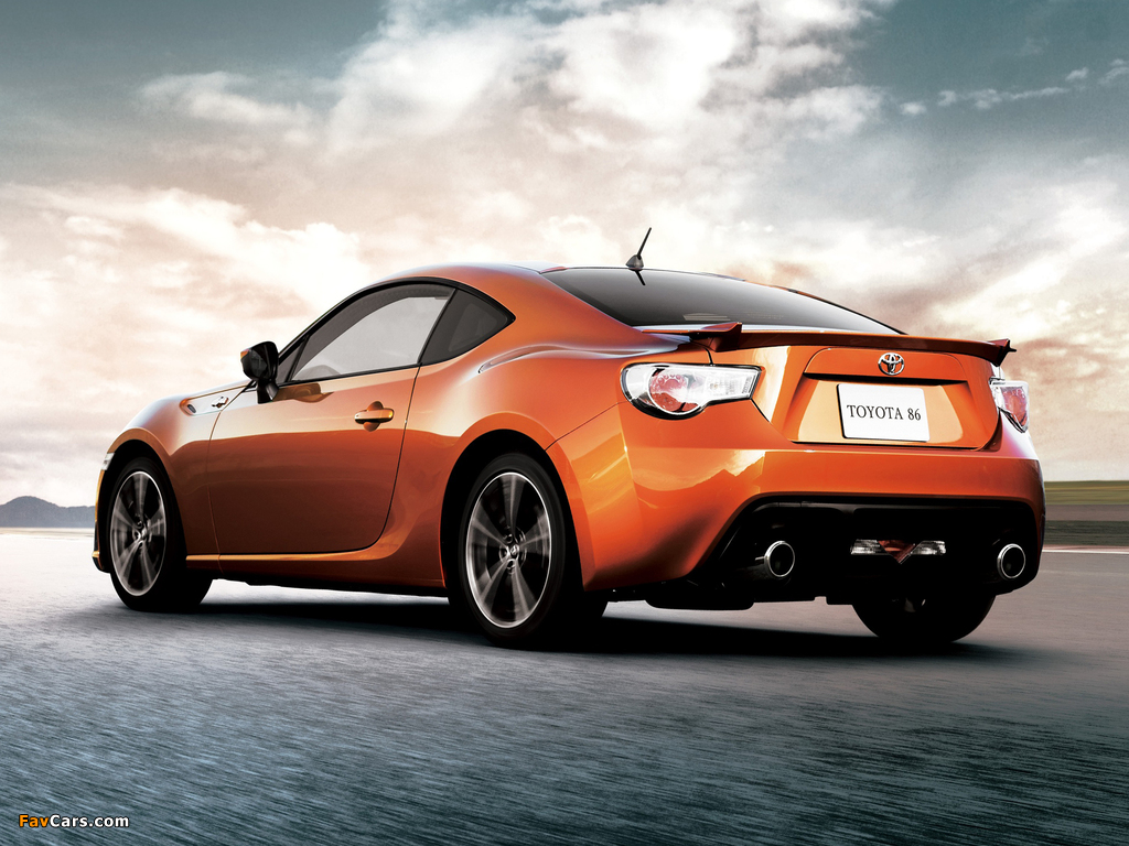 Toyota 86 GT Limited 2012 wallpapers (1024 x 768)
