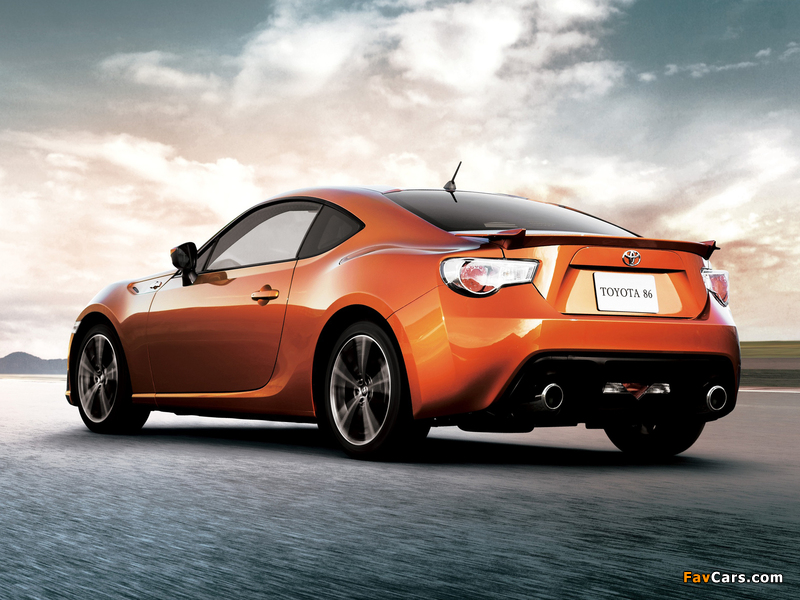 Toyota 86 GT Limited 2012 wallpapers (800 x 600)
