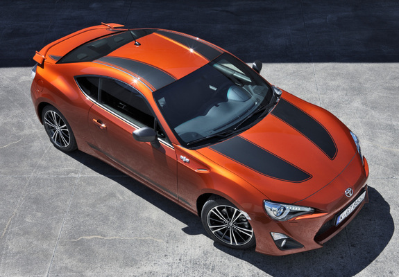 TRD Toyota GT 86 2012 wallpapers