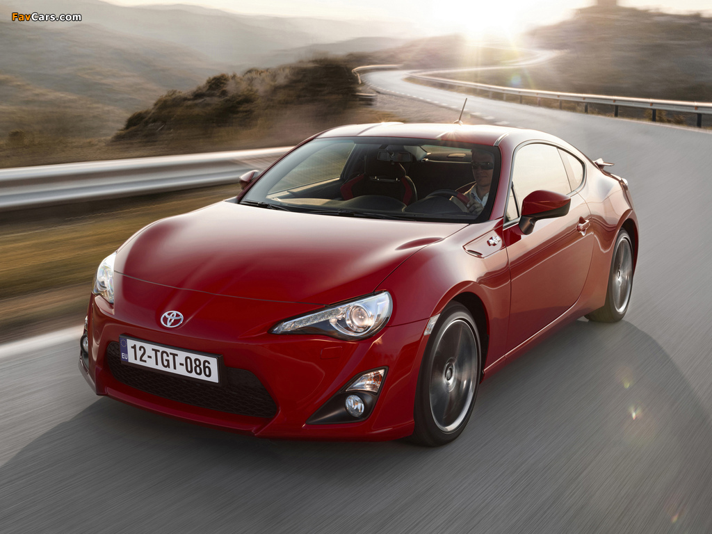 Toyota GT 86 2012 wallpapers (1024 x 768)