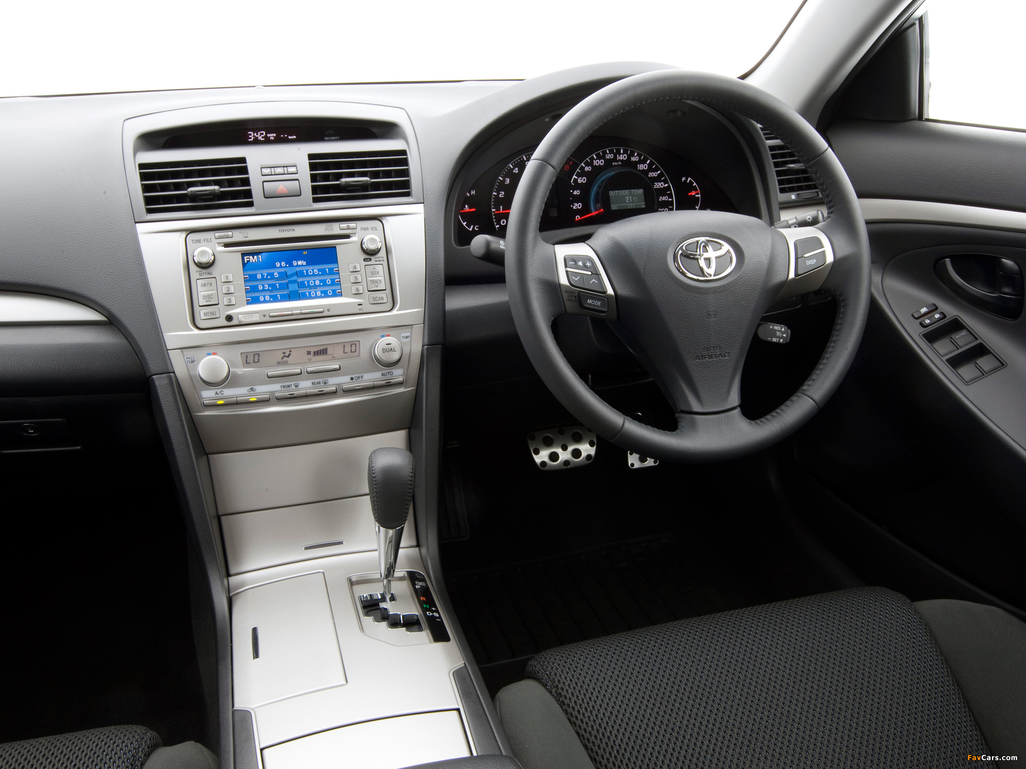 Images of Toyota Aurion Sportivo SX6 (XV40) 2009–12 (2048 x 1536)