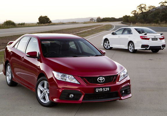 Pictures of Toyota Aurion