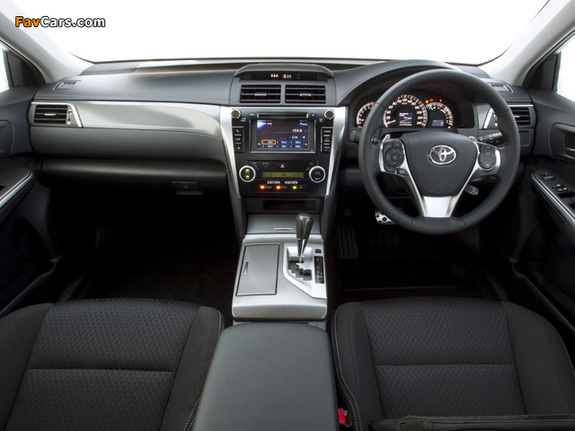 Pictures of Toyota Aurion Sportivo SX6 (XV50) 2012 (640 x 480)