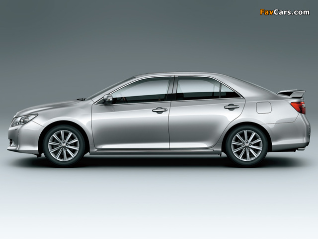 Toyota Aurion UAE-spec (XV50) 2012 images (640 x 480)