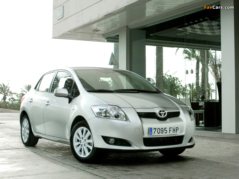 Images of Toyota Auris 5-door 2007–10 (800 x 600)