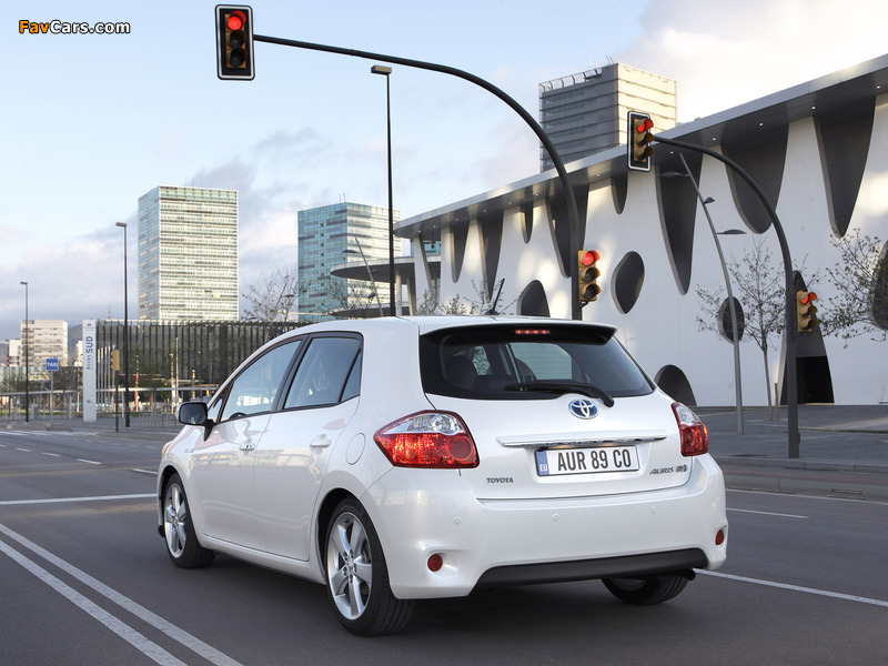 Images of Toyota Auris HSD 2010–12 (800 x 600)