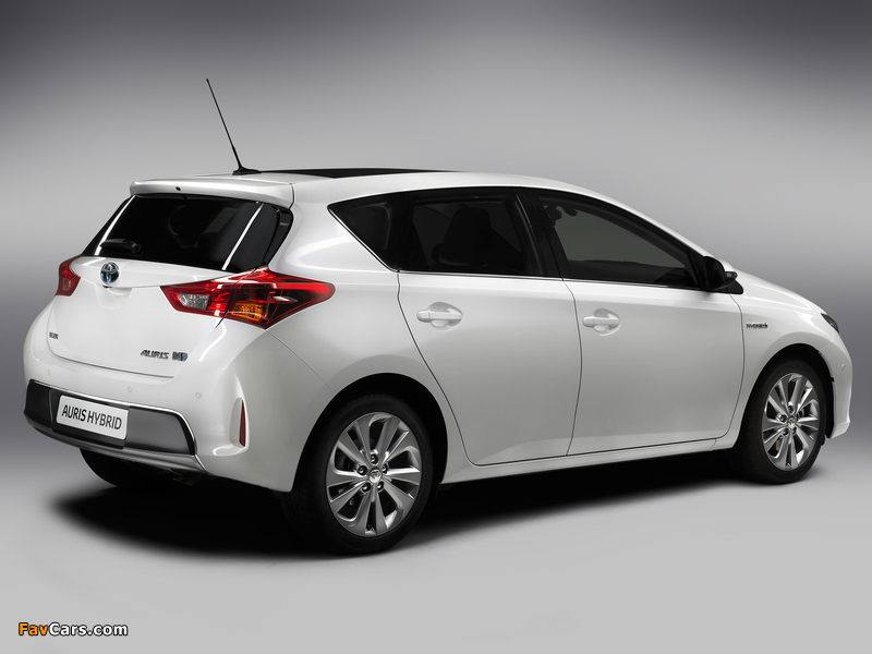 Images of Toyota Auris Hybrid 2012 (800 x 600)