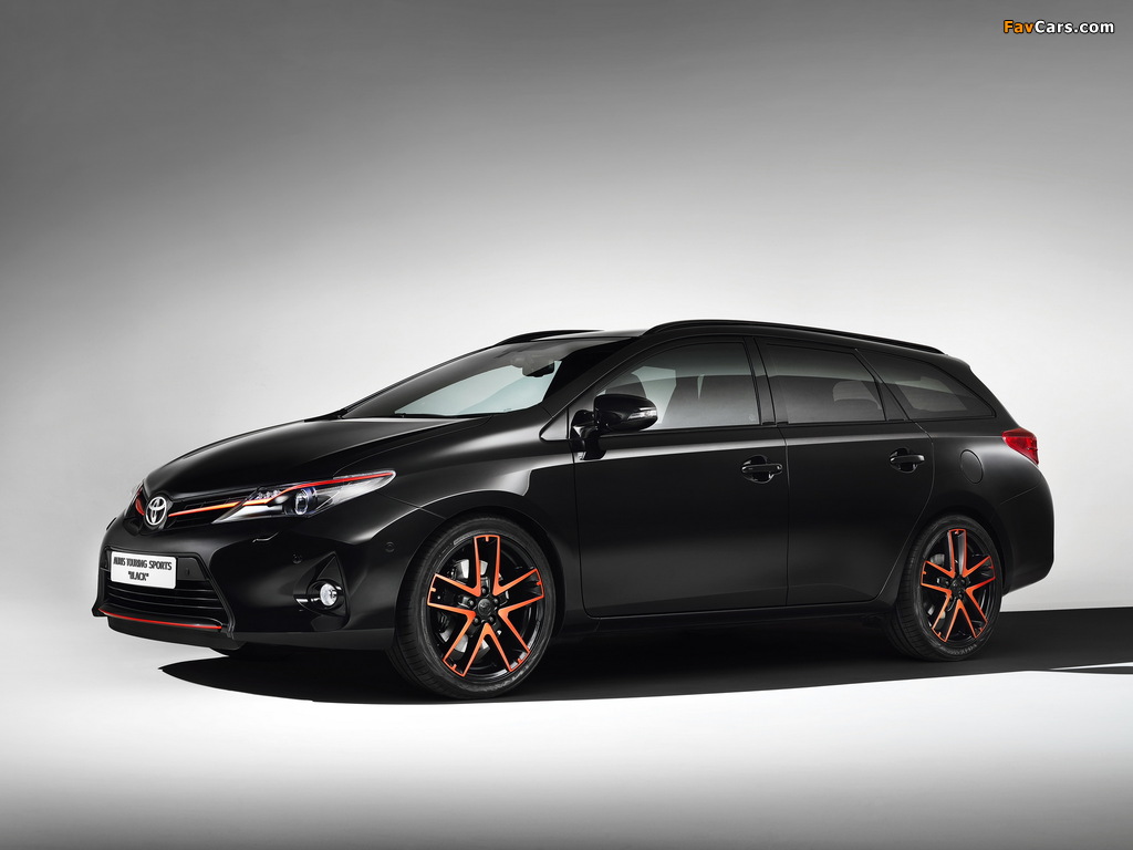 Images of Toyota Auris Touring Sports Black Concept 2013 (1024 x 768)