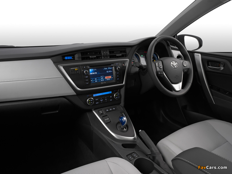 Images of Toyota Auris Hybrid ZA-spec 2013 (800 x 600)