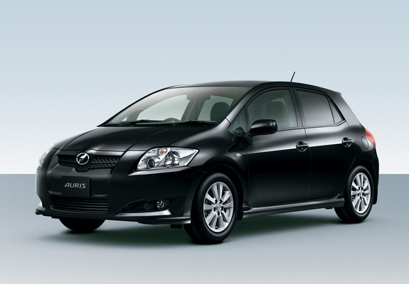 Pictures of Toyota Auris JP-spec 2006–09