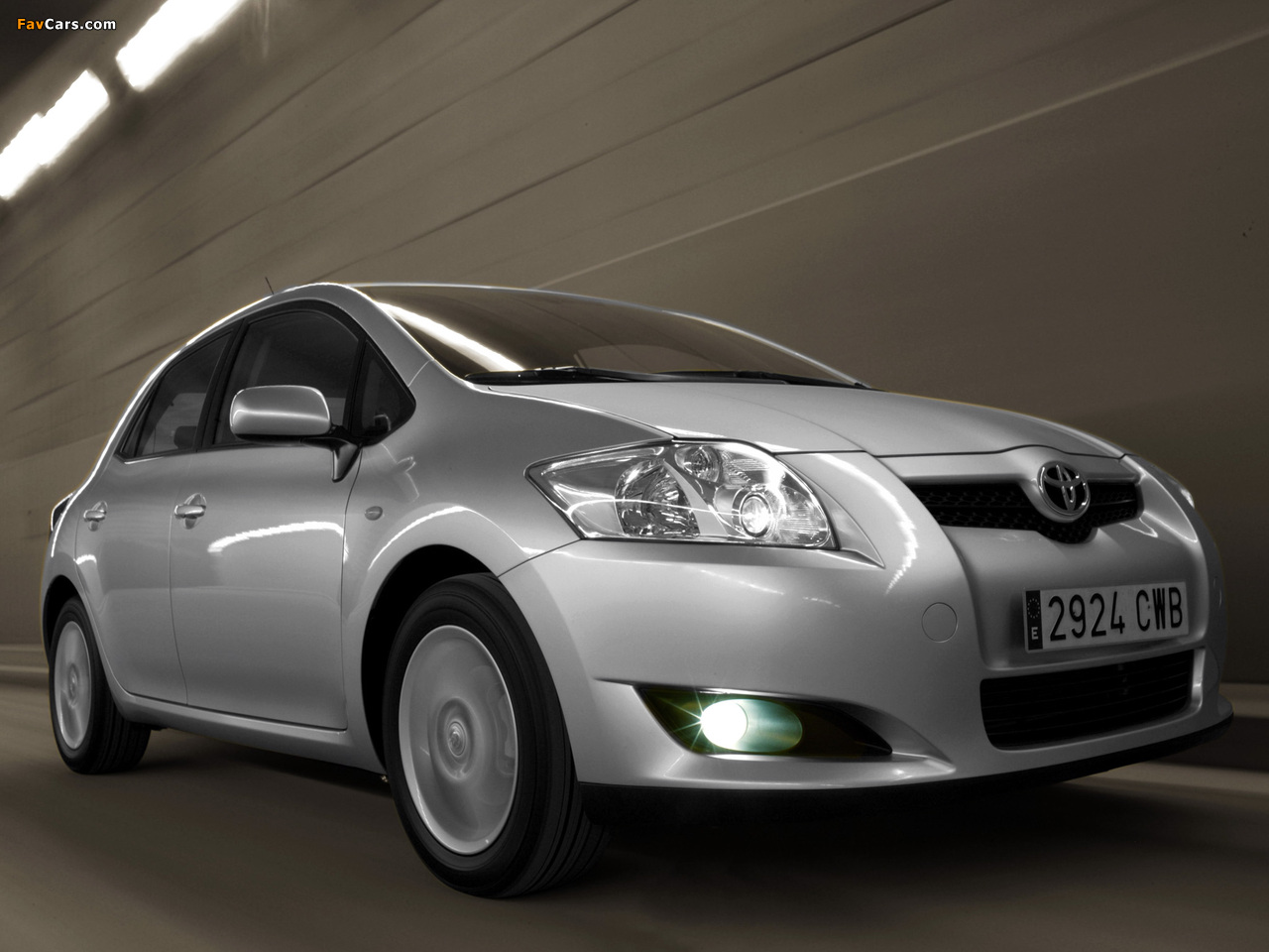 Pictures of Toyota Auris 5-door 2007–10 (1280 x 960)