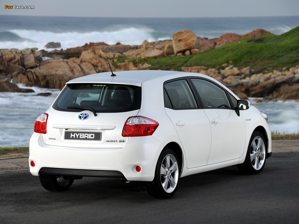 Pictures of Toyota Auris HSD ZA-spec 2011 (1024 x 768)