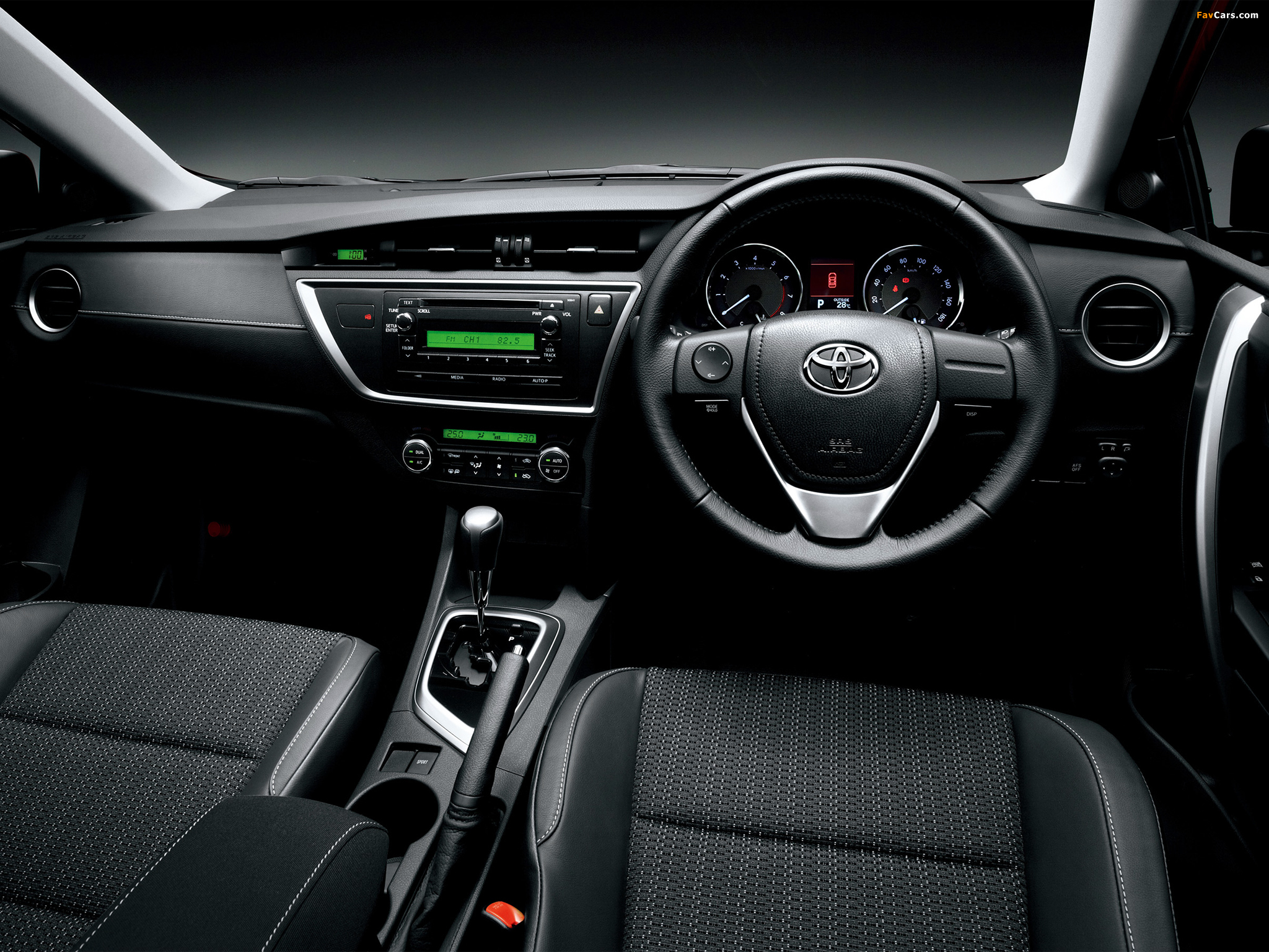 Pictures of Toyota Auris 180 G S Package JP-spec 2012 (2048 x 1536)