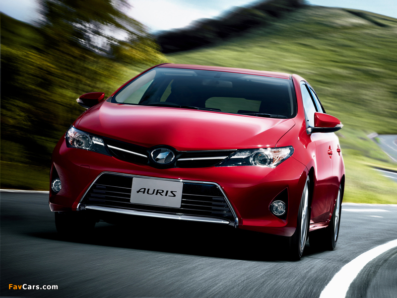 Pictures of Toyota Auris RS S Package JP-spec 2012 (800 x 600)