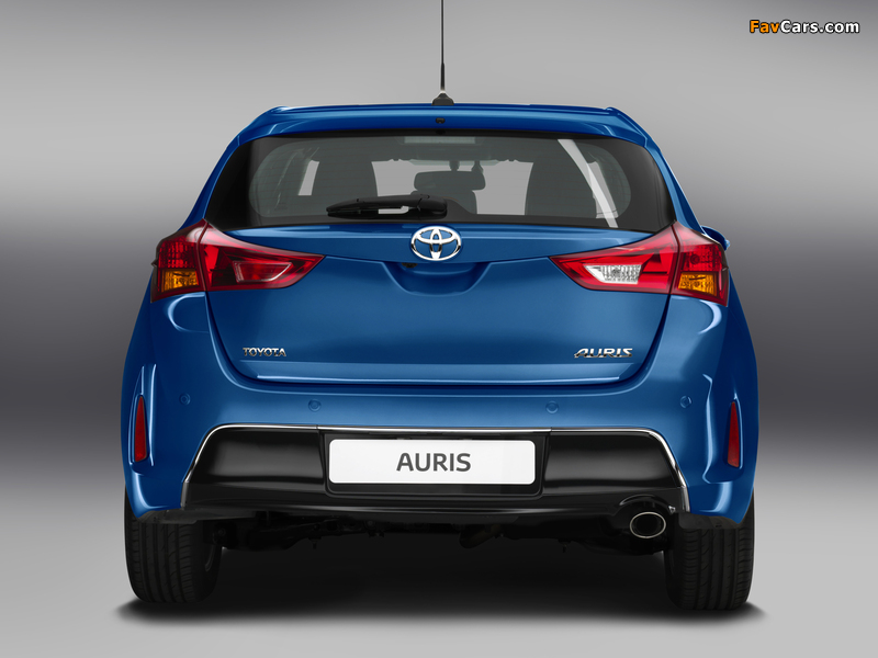 Pictures of Toyota Auris 2012 (800 x 600)