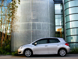 Toyota Auris 5-door 2007–10 images