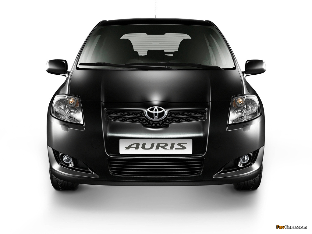 Toyota Auris 5-door 2007–10 photos (1024 x 768)
