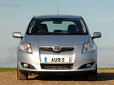 Toyota Auris 5-door UK-spec 2007–10 pictures
