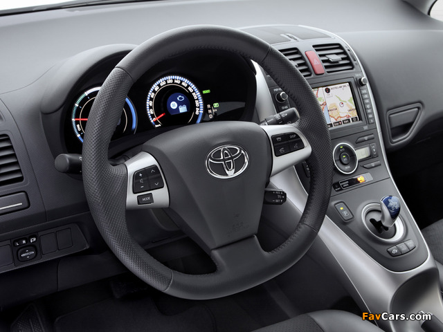 Toyota Auris HSD 2010–12 wallpapers (640 x 480)