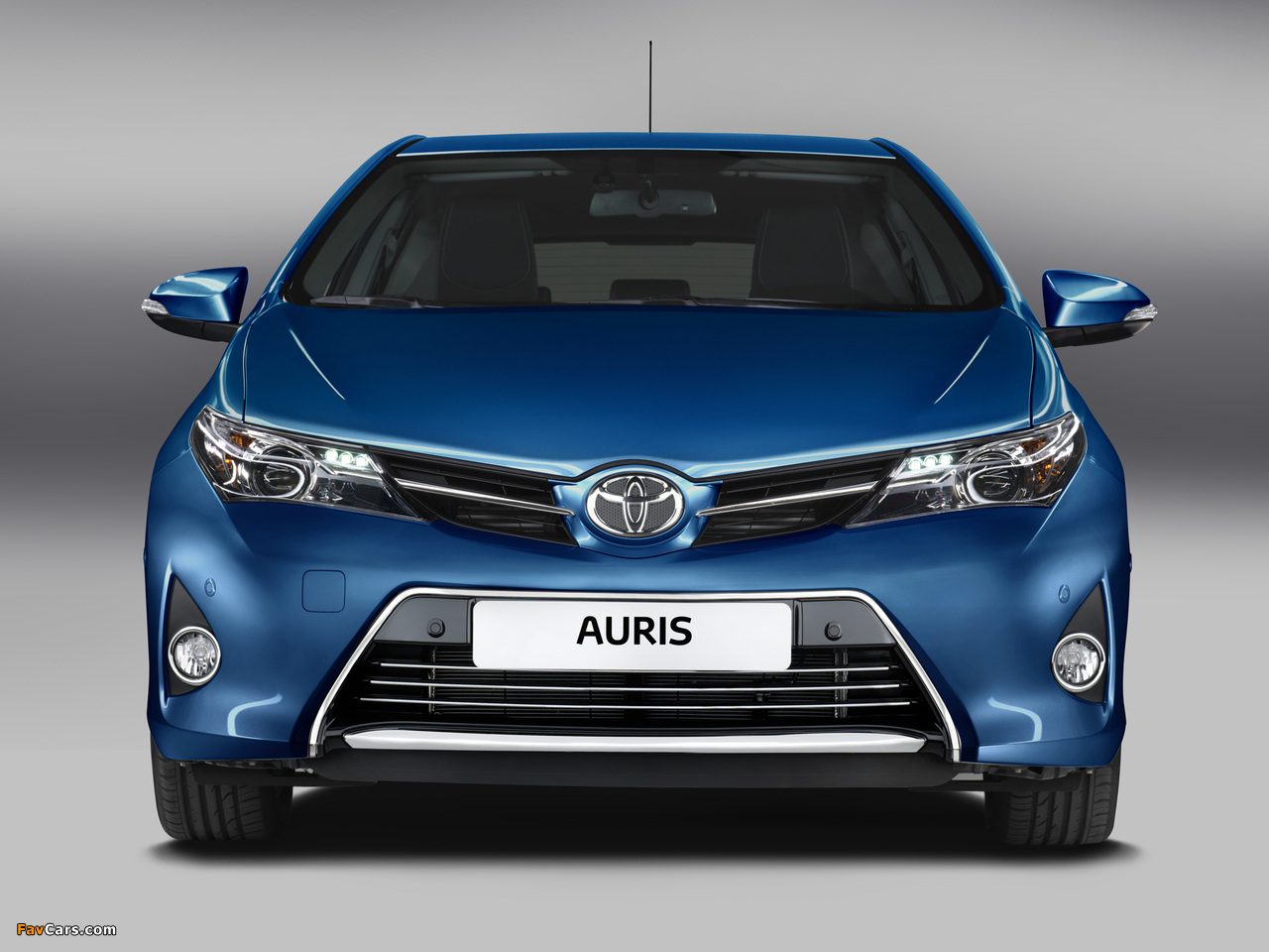 Toyota Auris 2012 images (1280 x 960)