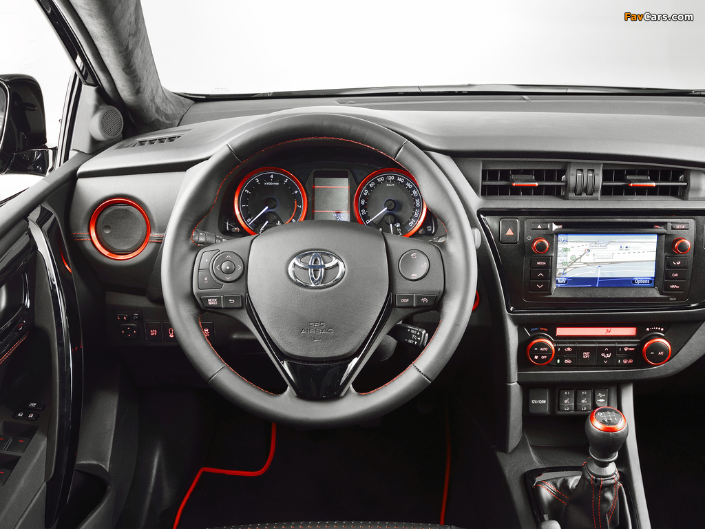 Toyota Auris Touring Sports Black Concept 2013 photos (1024 x 768)