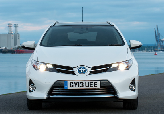 Toyota Auris Touring Sports Hybrid UK-spec 2013 photos