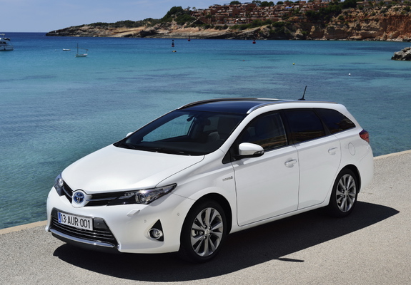 Toyota Auris Touring Sports Hybrid 2013 wallpapers