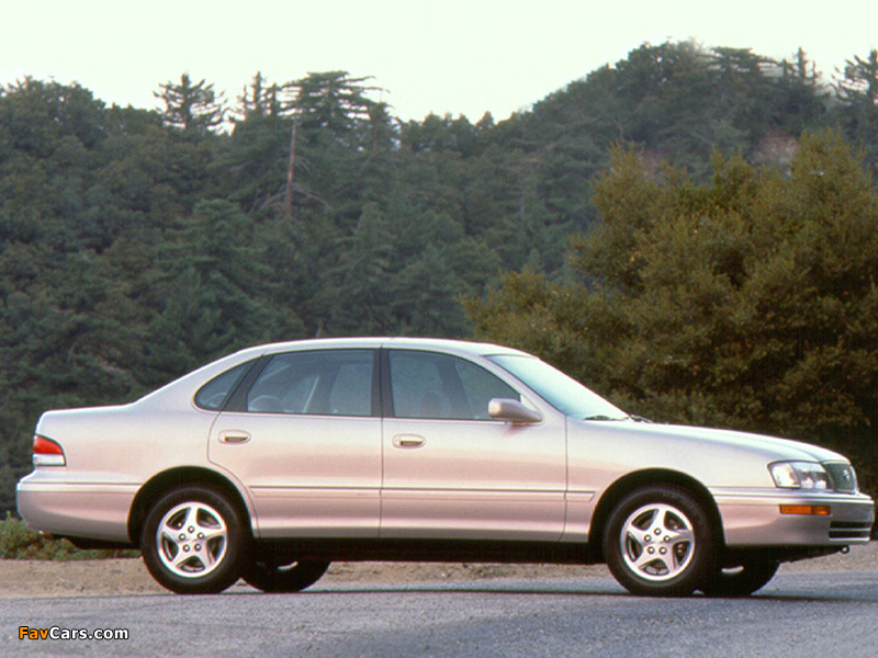 Images of Toyota Avalon (MCX10) 1995–98 (800 x 600)