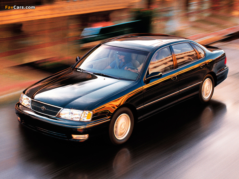Images of Toyota Avalon (MCX10) 1998–99 (800 x 600)
