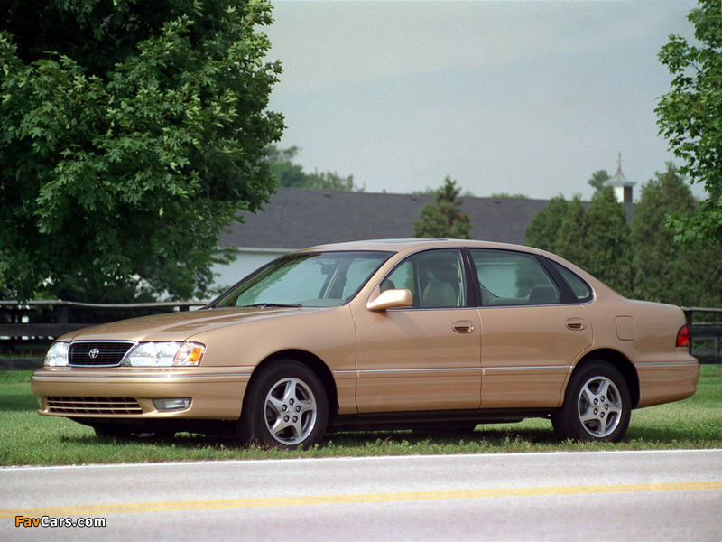 Images of Toyota Avalon (MCX10) 1998–99 (800 x 600)