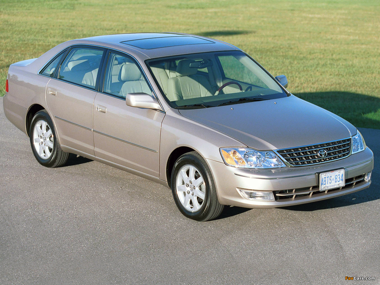 Images of Toyota Avalon (MCX20) 2003–05 (1280 x 960)