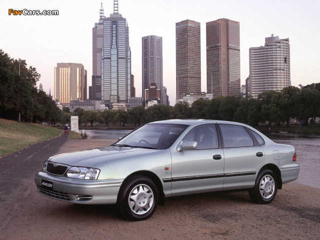 Pictures of Toyota Avalon AU-spec (MCX10) 2000–03 (640 x 480)