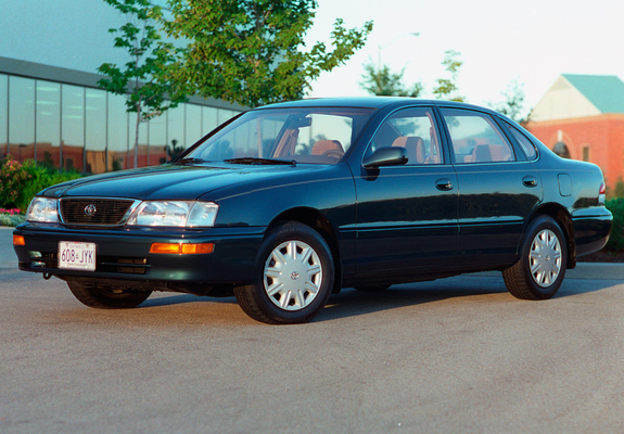 Toyota Avalon (MCX10) 1995–98 images
