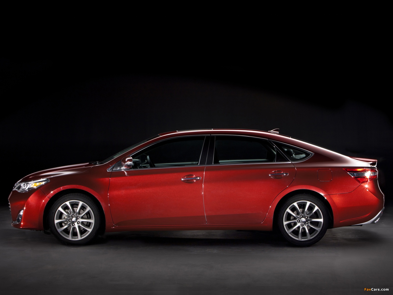 Toyota Avalon 2012 wallpapers (1600 x 1200)