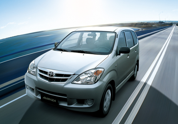 Toyota Avanza 2006–11 pictures