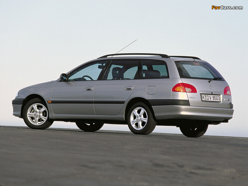 Images of Toyota Avensis Wagon 1997–2000 (800 x 600)