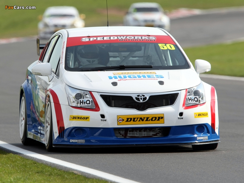 Images of Toyota Avensis Sedan BTCC 2010 (800 x 600)