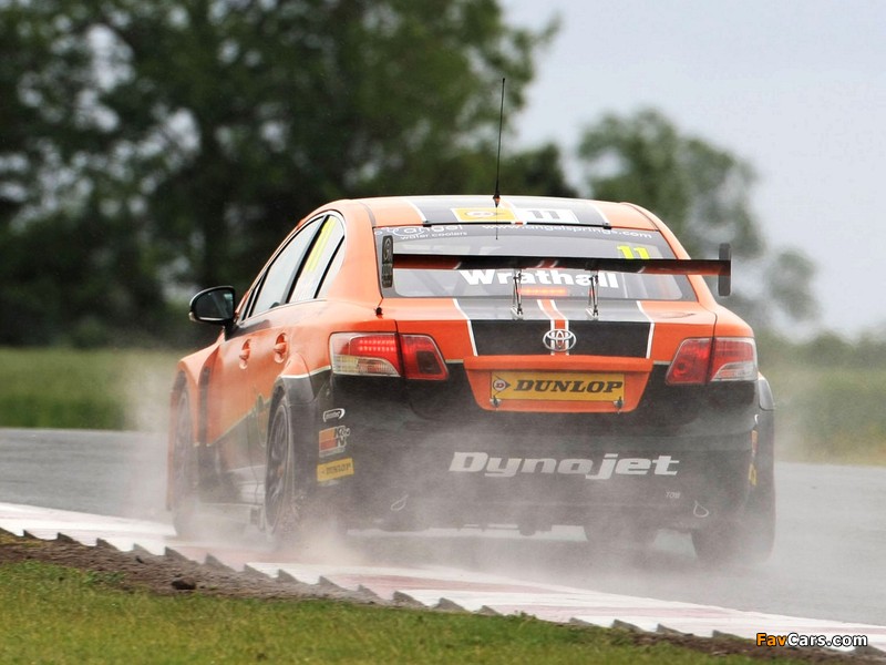 Images of Toyota Avensis Sedan BTCC 2010 (800 x 600)