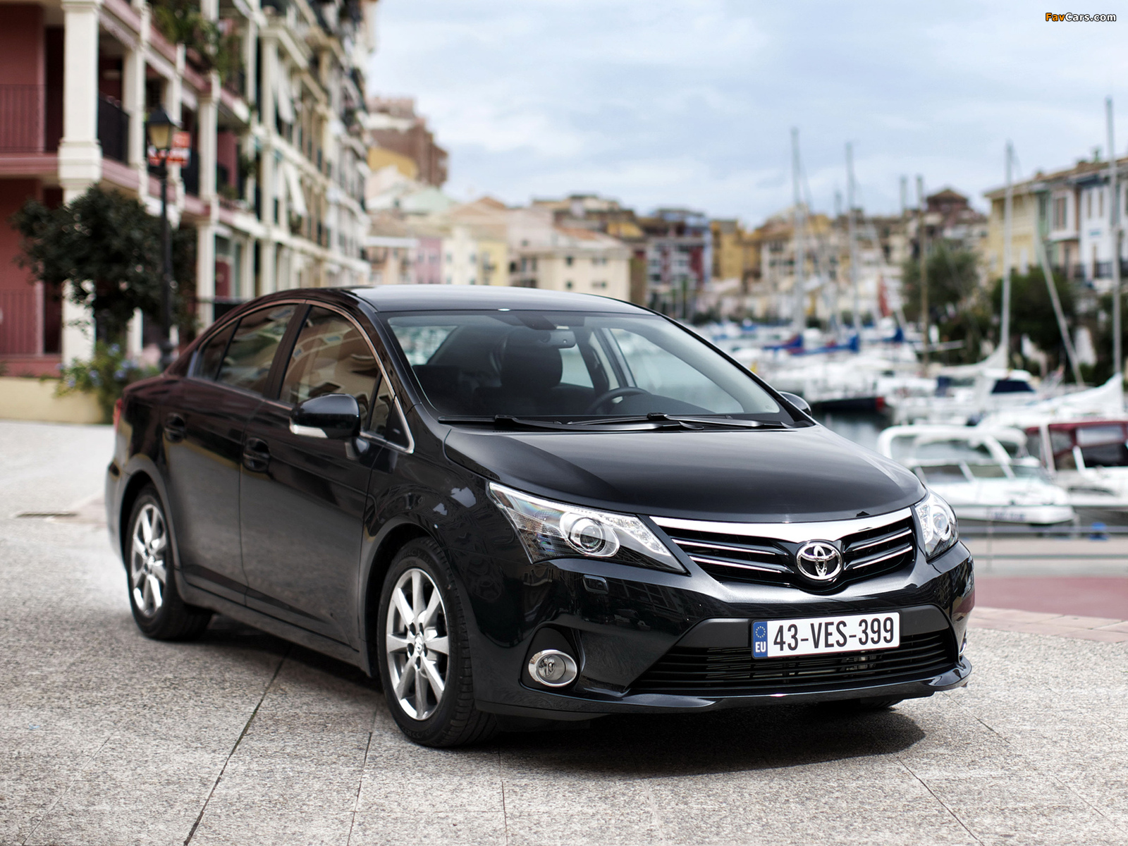 Images of Toyota Avensis Sedan 2011 (1600 x 1200)