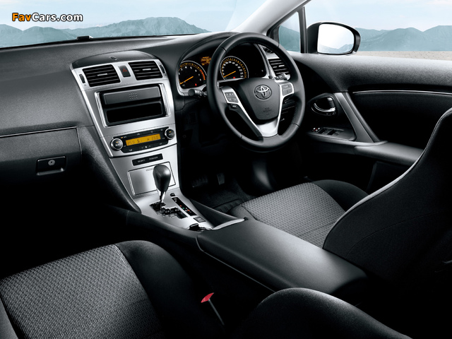 Images of Toyota Avensis JP-spec 2012 (640 x 480)