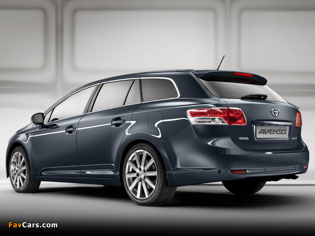 Photos of Toyota Avensis Wagon 2008–11 (640 x 480)