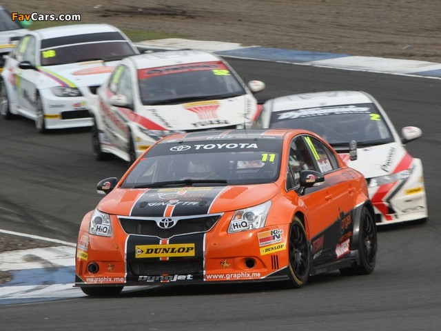 Photos of Toyota Avensis Sedan BTCC 2010 (640 x 480)