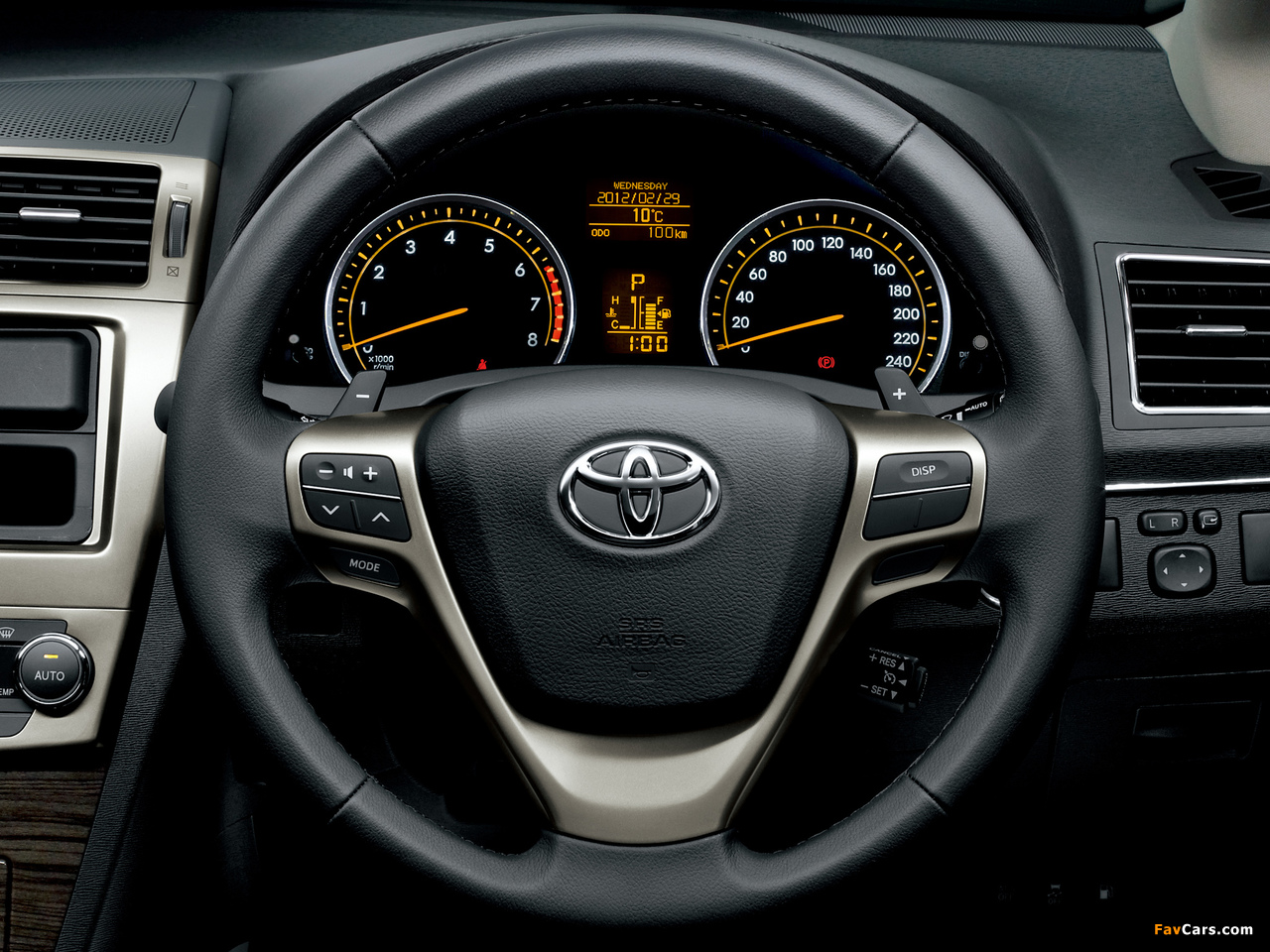 Photos of Toyota Avensis JP-spec 2012 (1280 x 960)