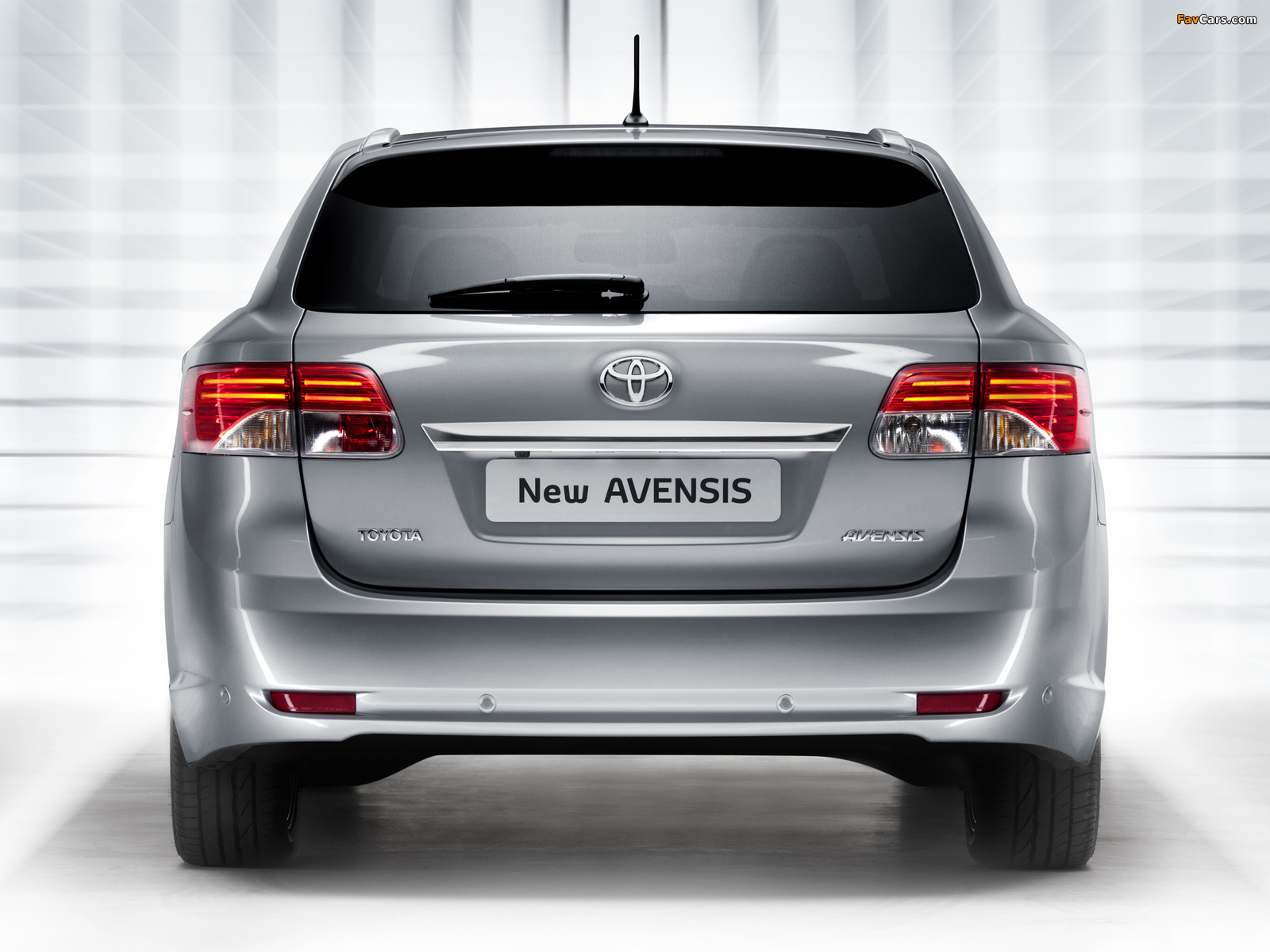 Pictures of Toyota Avensis Wagon 2011 (1600 x 1200)