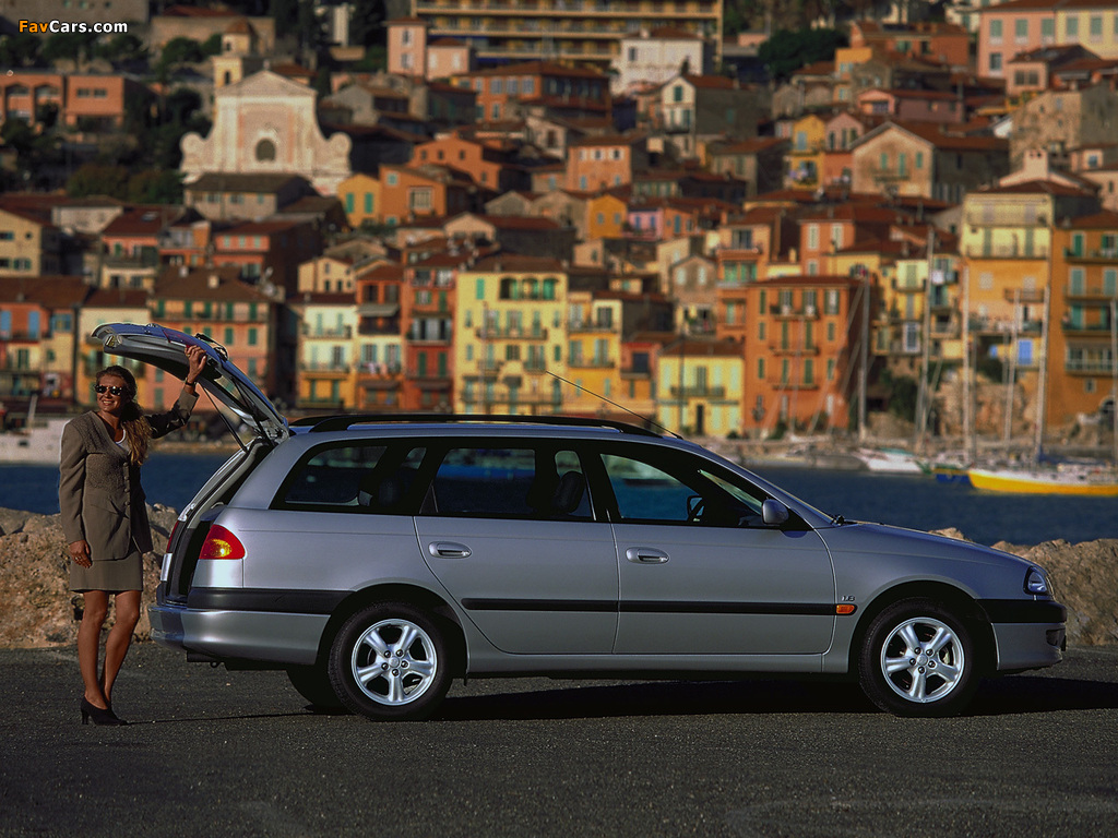 Toyota Avensis Wagon 1997–2000 images (1024 x 768)