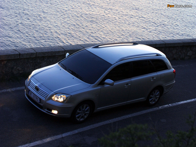 Toyota Avensis Wagon 2003–06 photos (800 x 600)